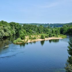 canoes limeuil base canoes dordogne vezere parcours siorac limeuil